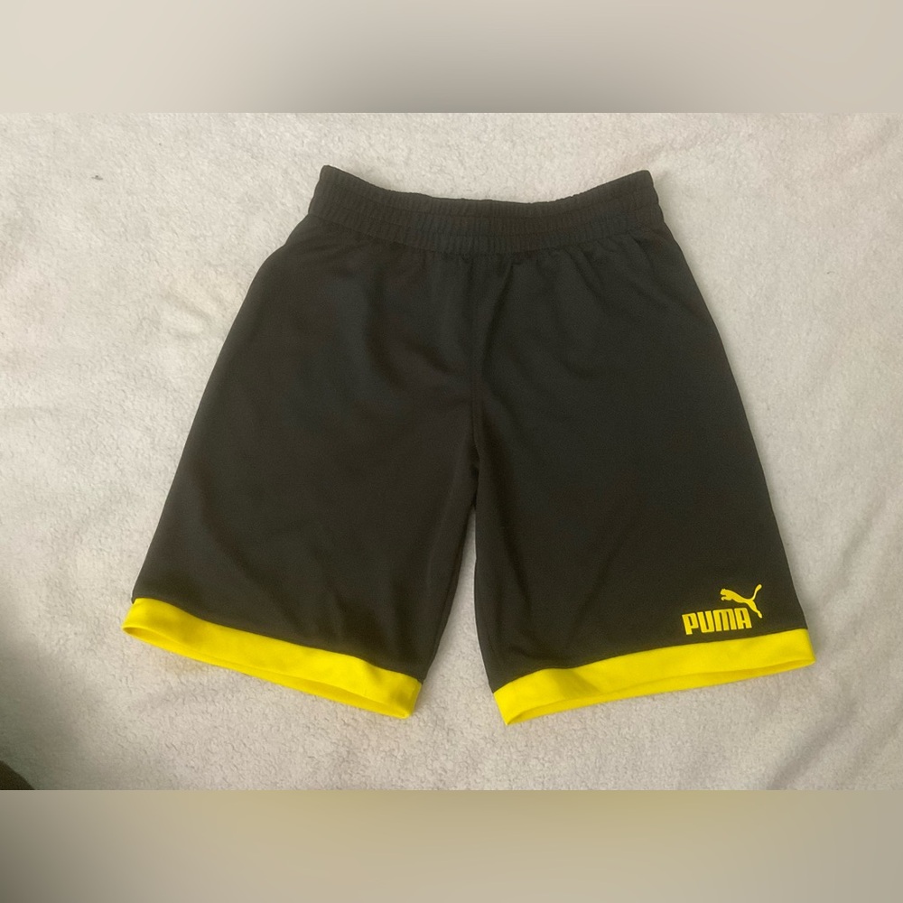 Puma | Black shorts